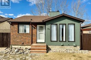 Detached House for Sale, 89 Harolds Hollow, Whitecourt, AB