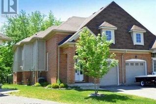 Semi-Detached House for Sale, 7 Welch Court, St. Catharines, ON