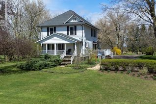 Detached House for Sale, 5848 Douglas Line, Plympton-Wyoming, ON