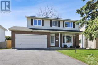 Detached House for Sale, 15 Canbury Crescent, Ottawa, ON