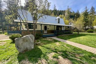 House for Sale, 1394 Relkoff Road, Castlegar, BC