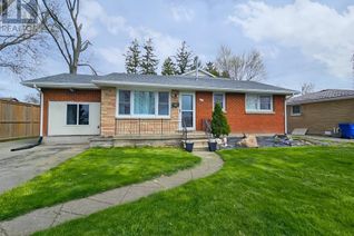 House for Sale, 7023 Base Line Road, Wallaceburg, ON