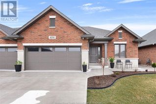 Freehold Townhouse for Sale, 1252 Tom Toth Street, LaSalle, ON