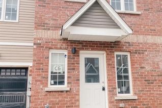 Townhouse for Rent, 29 Waterleaf Trail, Welland, ON