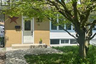 Semi-Detached House for Sale, 78 Amherst Drive, Amherstview, ON