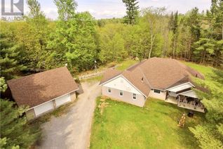 House for Sale, 820 Holmes Road, Renfrew, ON