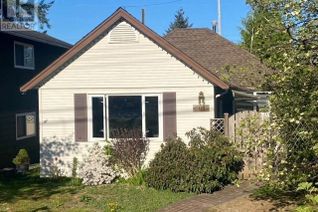 Detached House for Sale, 2049 Mahon Avenue, North Vancouver, BC