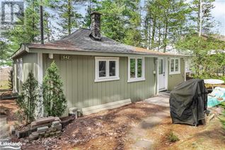 Cottage for Sale, 216 Shore Line E, Wasaga Beach, ON