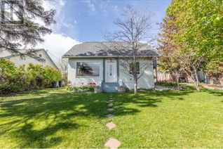 Detached House for Sale, 631 Earle Crescent, Oliver, BC