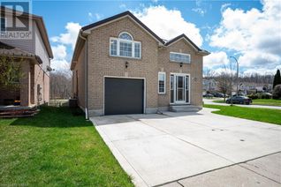 Bungalow for Sale, 84 Everglade Crescent, Kitchener, ON