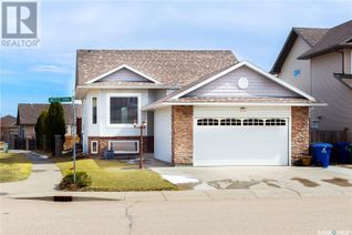Detached House for Sale, 103 Hettle Cove, Saskatoon, SK