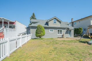Detached House for Sale, 32365 Cordova Avenue, Abbotsford, BC