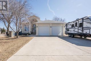Detached House for Sale, 9101 Crystal Lake Drive, Grande Prairie, AB