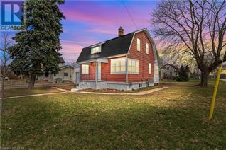 Detached House for Sale, 59 Main St S, Forest, ON