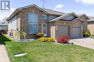 Semi-Detached House for Sale, 422 Merrill, LaSalle, ON