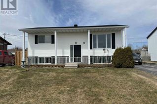 Bungalow for Sale, 11 Otter Ave, Manitouwadge, ON