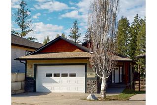 House for Sale, 7309 Copperhorn Drive, Radium Hot Springs, BC