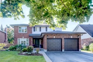 Detached House for Sale, 605 Sandringham Drive, Waterloo, ON