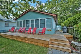 Detached House for Sale, 3792 Terrace Lane, Crystal Beach, ON