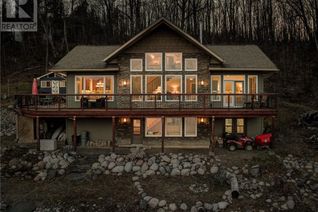Detached House for Sale, 150b Beach Road Left, Massey, ON