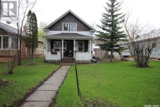 Detached House for Sale, 547 1st Street E, Shaunavon, SK