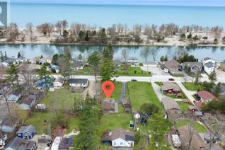 Bungalow for Sale, 125 River Road E, Wasaga Beach, ON