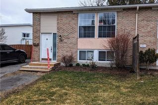 Semi-Detached House for Sale, 137 Glamorgan Drive, Kanata, ON
