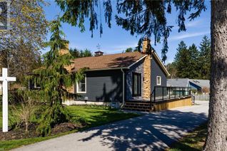 House for Sale, 8 Mactavesh Crescent, Bayfield, ON