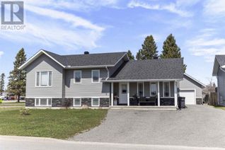Detached House for Sale, 8 Sherbrook Dr, Sault Ste. Marie, ON
