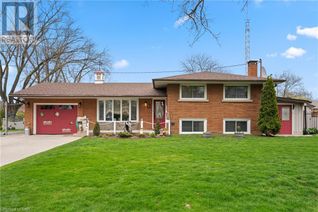 Detached House for Sale, 1 Joanna Drive, St. Catharines, ON