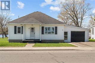 Bungalow for Sale, 42 Queen Street, Smiths Falls, ON