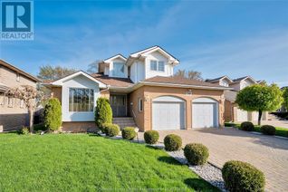 Detached House for Sale, 760 Radisson Crt W, Windsor, ON