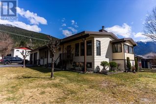 House for Sale, 108 Ford Street, Revelstoke, BC