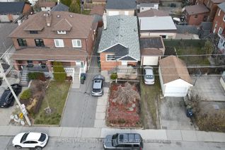 Detached House for Sale, 403 Northcliffe Blvd, Toronto, ON