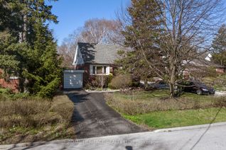 Detached House for Sale, 36 Cliffcrest Dr, Toronto, ON