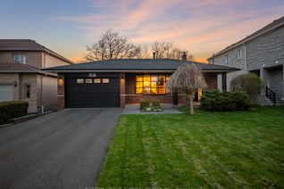 Detached House for Sale, 52A Cedar Brae Blvd, Toronto, ON