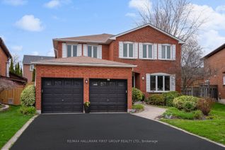 House for Sale, 8 Bowes Garden Crt, Toronto, ON