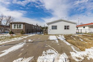 Bungalow for Sale, 22 Shamrock Cres, Essa, ON