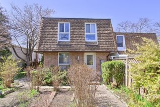 Freehold Townhouse for Sale, 5 Penwick Cres, Richmond Hill, ON