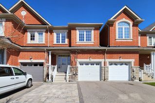 Freehold Townhouse for Sale, 44 Walter Sinclair Crt, Richmond Hill, ON