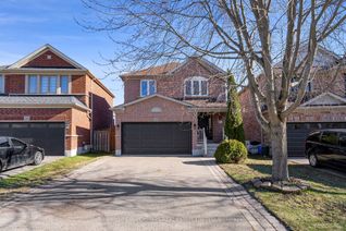 House for Sale, 70 Shoniker Dr, Newmarket, ON