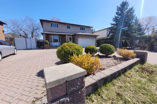Detached House for Sale, 884 South Service Rd, Mississauga, ON