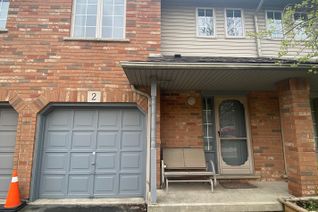 Freehold Townhouse for Rent, 1000 Upper Paradise Rd, Hamilton, ON