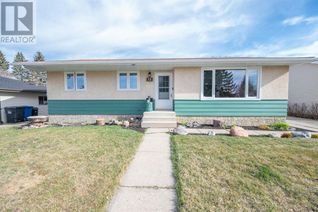 Bungalow for Sale, 72 Fern Road, Red Deer, AB