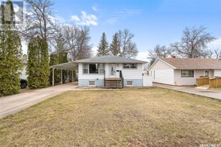 Bungalow for Sale, 726 Grandview Street W, Moose Jaw, SK