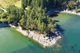Log Home/Cabin for Sale, 4312 Clam Bay Rd, Pender Island, BC