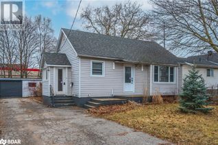 Bungalow for Sale, 113 Henry Street, Barrie, ON