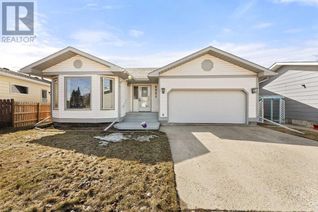 Bungalow for Sale, 4521 Shannon Drive, Olds, AB