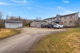 Detached House for Sale, 8479 8th Line, Essa, ON