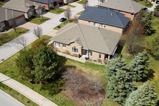 Detached House for Sale, 2 Vardon Gate, Whitchurch-Stouffville, ON